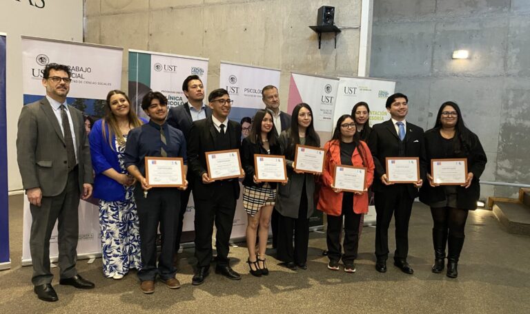 80 futuros profesionales fortalecen sus conocimientos para promover la autonomía física femenina
