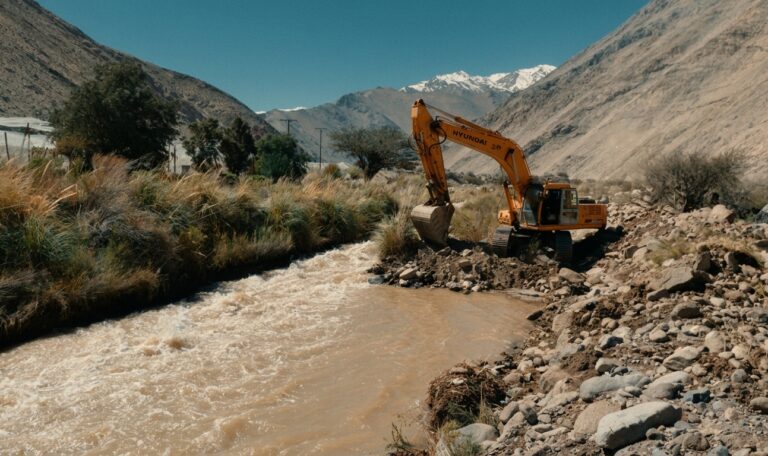 CEAZA advierte que aumento de las temperaturas podría favorecer el derretimiento de nieve acumulada